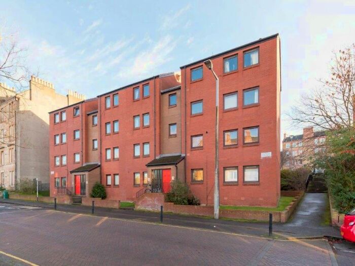 2 Bedroom Flat To Rent In Dundee Terrace, Polwarth, Edinburgh, EH11