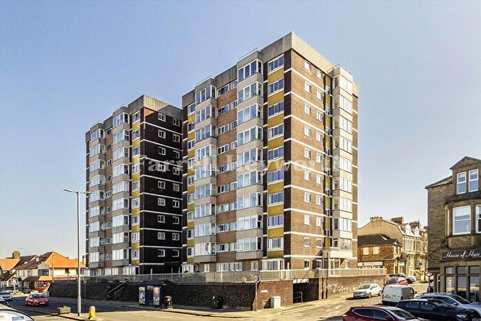 1 Bedroom Flat For Sale In Marine Road East, Morecambe, LA4