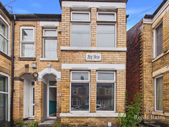 4 Bedroom Terraced House For Sale In Hardy Street, Hull, East Yorkshire, HU5