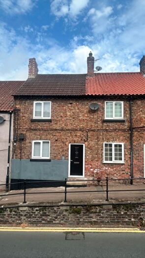 2 Bedroom Terraced House For Sale In Cockpit Hill, Brompton, DL6