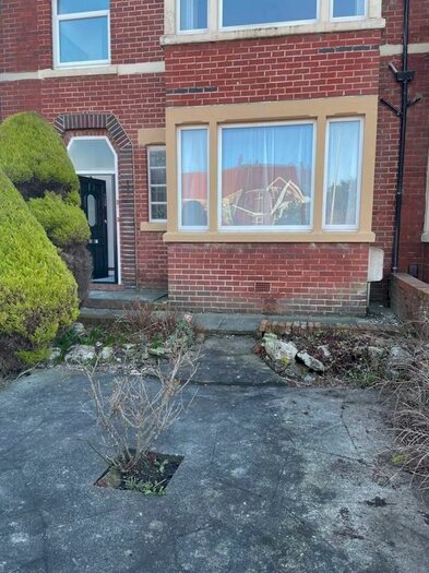 1 Bedroom Flat To Rent In Redbank Road, Blackpool, Lancashire, FY2