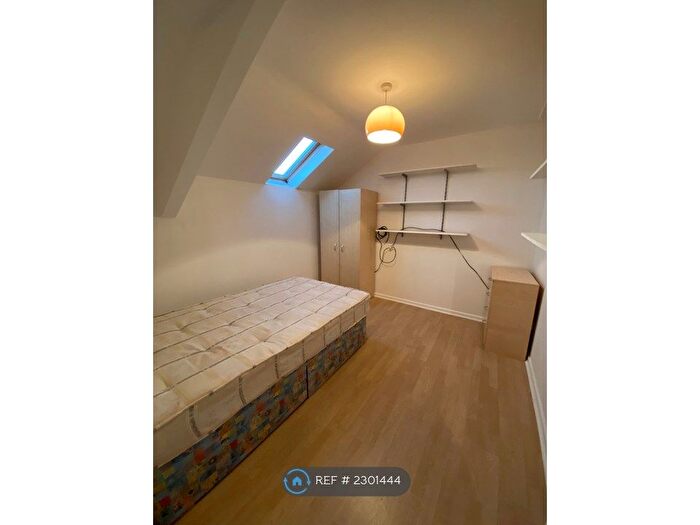 5 Bedroom Maisonette To Rent In Meldon Terrace, Newcastle Upon Tyne, NE6