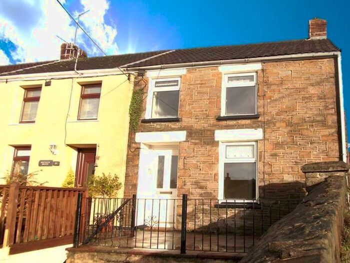 2 Bedroom House To Rent In Collenna Road, Tonyrefail, Porth, CF39