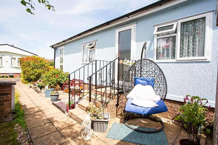 1 Bedroom Property For Sale In Station Road, Ilminster, TA19