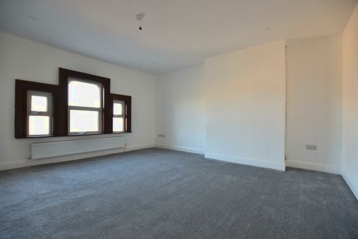 2 Bedroom Flat To Rent In Forest Hill Road, Dulwich, SE22