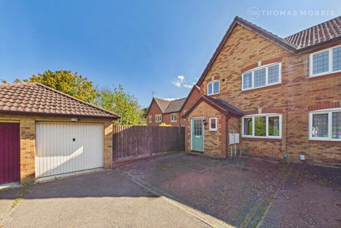 3 Bedroom Semi-Detached House To Rent In Flamsteed Drive, Huntingdon, Cambridgeshire, PE29