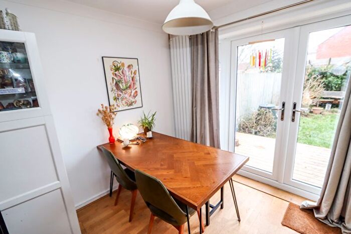 3 Bedroom Terraced House For Sale In Fosseway, Clevedon, BS21