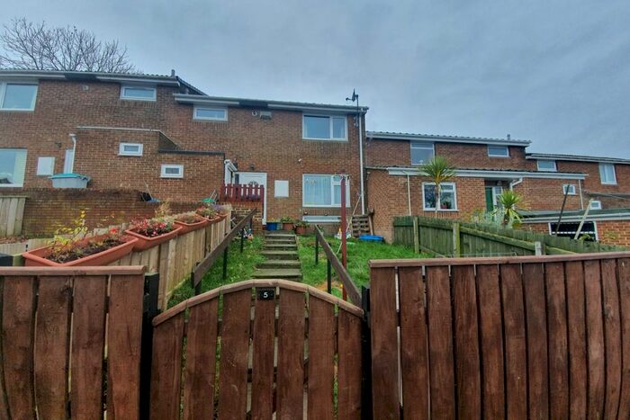 3 Bedroom Terraced House To Rent In High Ridge, Blackhill, Consett, County Durham, DH8