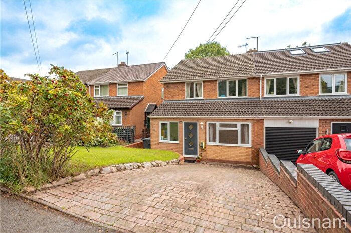 3 Bedroom Semi Detached House For Sale In Dovecote Road, Bromsgrove, Worcestershire, B61