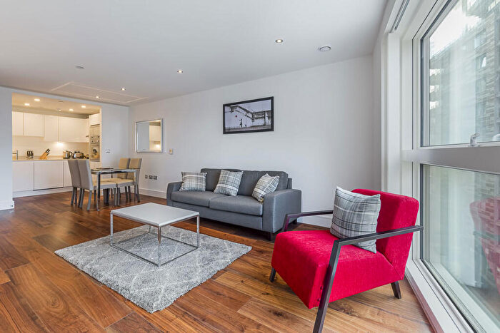 2 Bedroom Flat To Rent In Duckman Tower, Canary Wharf, London, E14