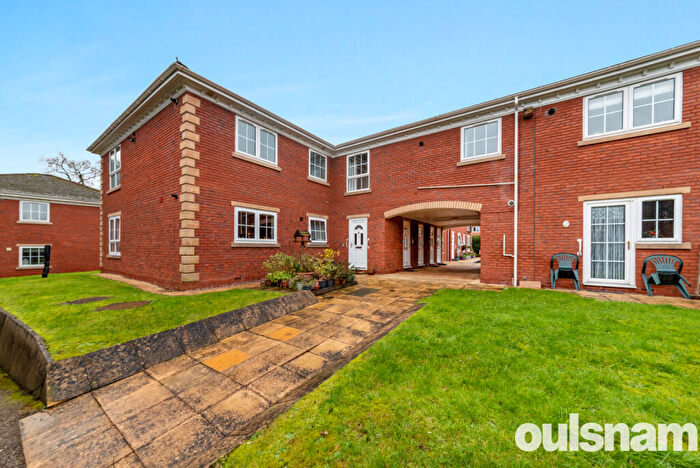 3 Bedroom Apartment For Sale In Maryland Drive, Northfield, Birmingham, B31