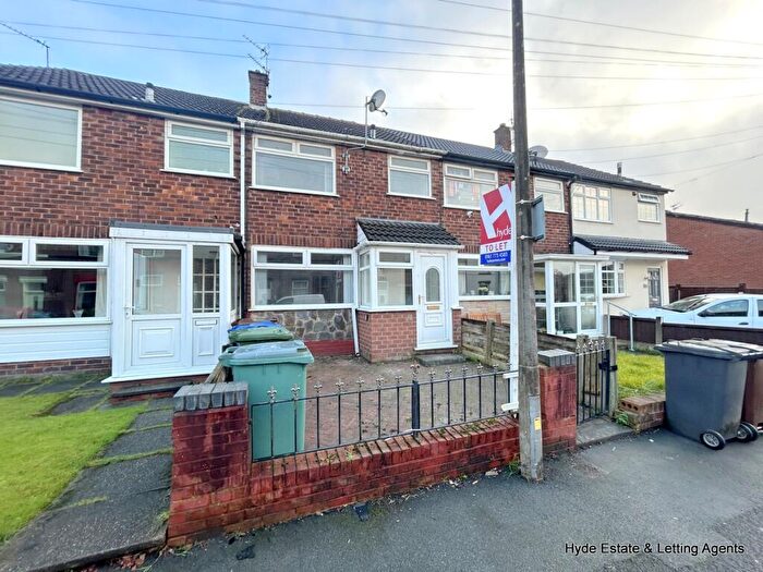 3 Bedroom Terraced House To Rent In Alma Street, Radcliffe, Bury, M26