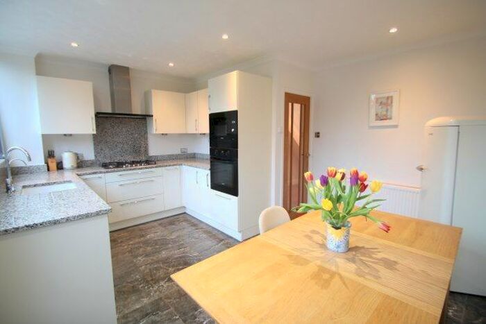 3 Bedroom Property To Rent In Monks Orchard, Dartford, DA1