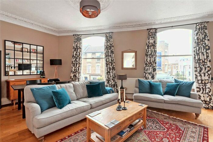 2 Bedroom Flat To Rent In Cobble Mews, Highbury, N5