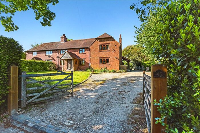 4 Bedroom Property For Sale In Hill Lane, Barnham, PO22