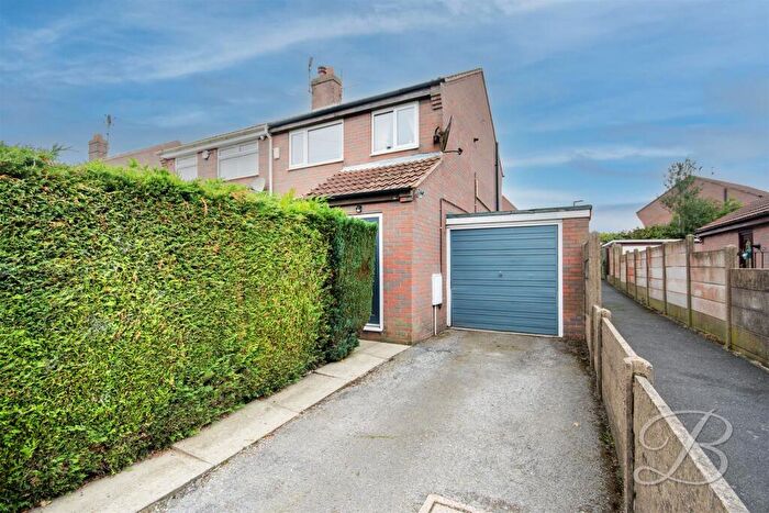 3 Bedroom Semi-Detached House For Sale In Stanton Street, New Houghton, Mansfield, NG19