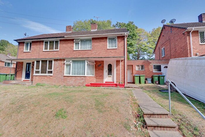 3 Bedroom End Of Terrace House For Sale In Harefield! No Forward Chain! Kitchen/diner! Utility Room!, SO18