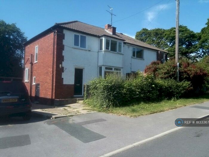 3 Bedroom Semi-Detached House To Rent In Springbank Crescent, Leeds, LS6