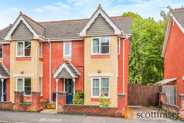 2 Bedroom Semi-Detached House To Rent In Demesne Furze, Headington, OX3