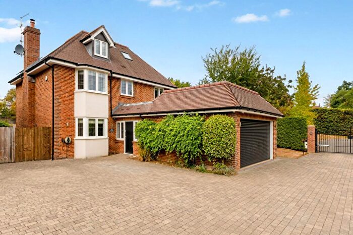 5 Bedroom Detached House For Sale In Leatherhead Road, Oxshott, Leatherhead, Surrey, KT22
