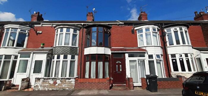 2 Bedroom Terraced House To Rent In Jesmond Gardens, Hull, HU9