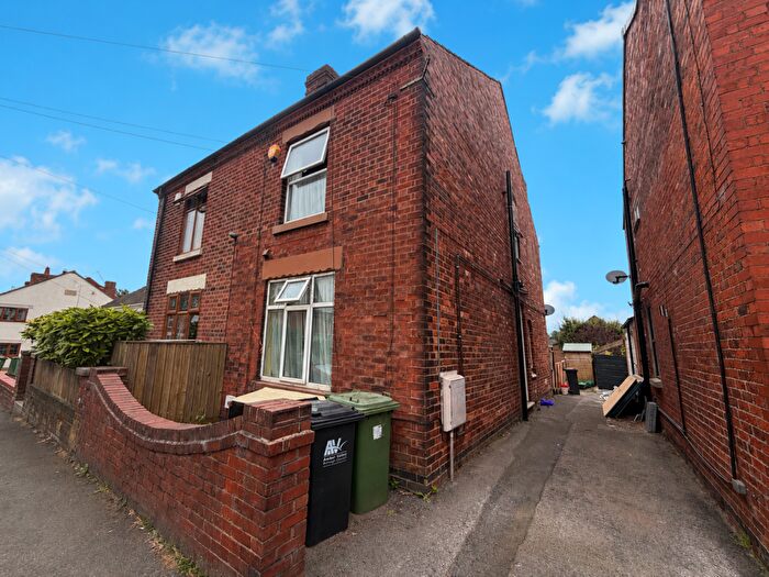 3 Bedroom Semi-Detached House To Rent In South Street, Riddings, DE55