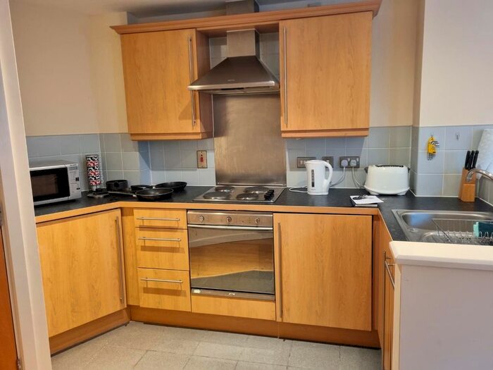 1 Bedroom Property To Rent In City Walk, Leeds, LS11