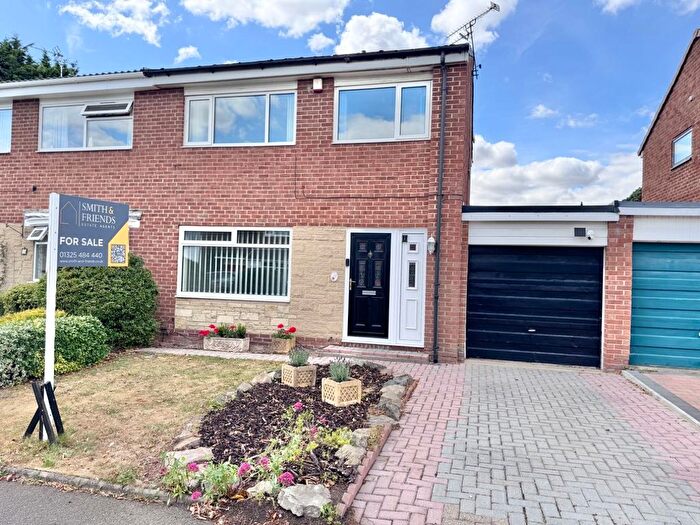 3 Bedroom Semi-Detached House For Sale In Meldon Close, Darlington, DL1