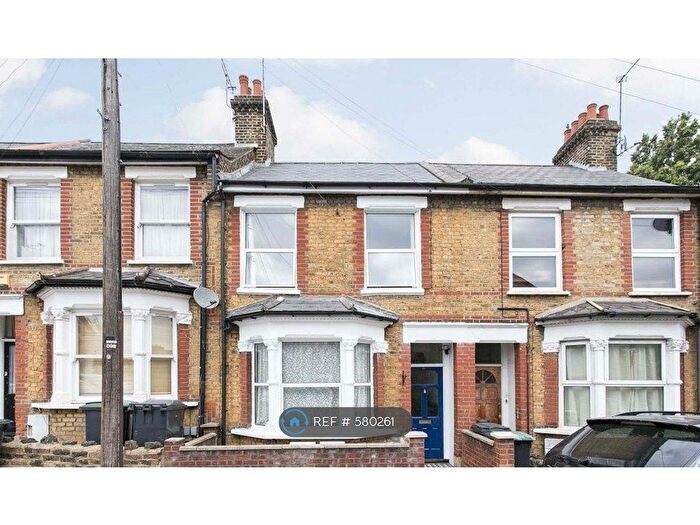 2 Bedroom Flat To Rent In Steele Road, Tottenham, N17