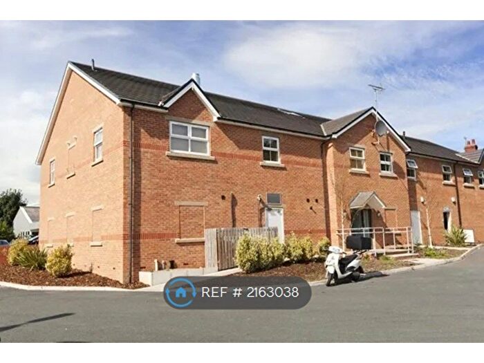 1 Bedroom Flat To Rent In Aberford Road, Leeds, LS26