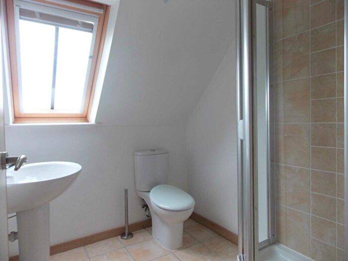 2 Bedroom Cottage To Rent In The Retreat, Frome, BA11
