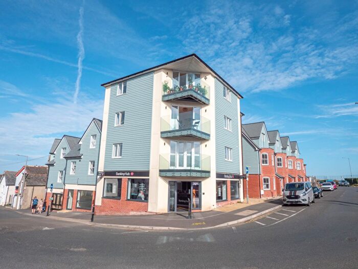 2 Bedroom Flat For Sale In Lansdown Road, Bude, Cornwall, EX23