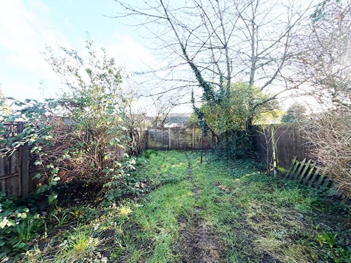 Studio To Rent In Pembroke Road, Wembley, HA9