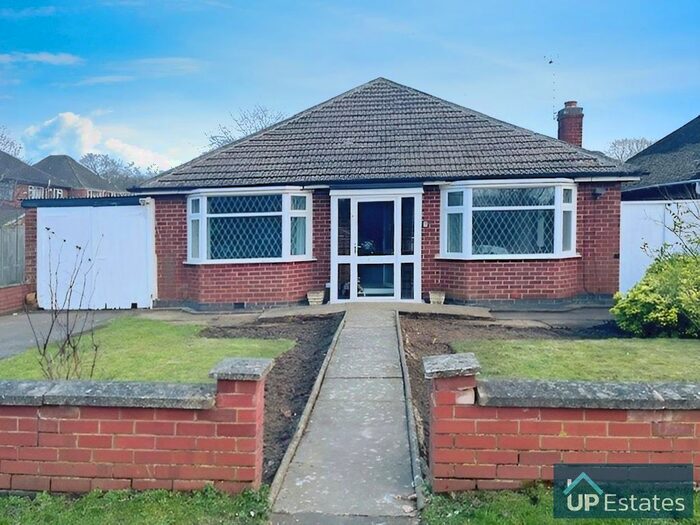 3 Bedroom Detached Bungalow To Rent In Ferndale Road, Binley Woods, Coventry, CV3