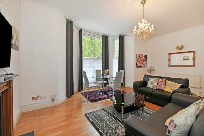 1 Bedroom Flat To Rent In Cromwell Road, London, SW5