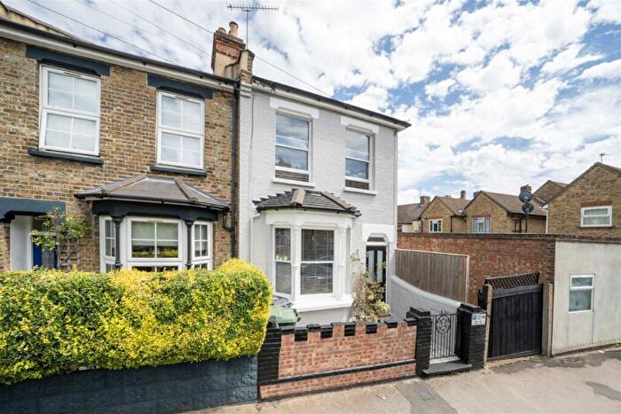 2 Bedroom End Of Terrace House For Sale In Cromwell Road, Walthamstow, E17