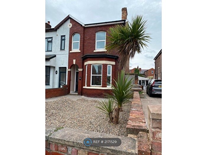 3 Bedroom Semi-Detached House To Rent In Chestnut Street, Southport, PR8