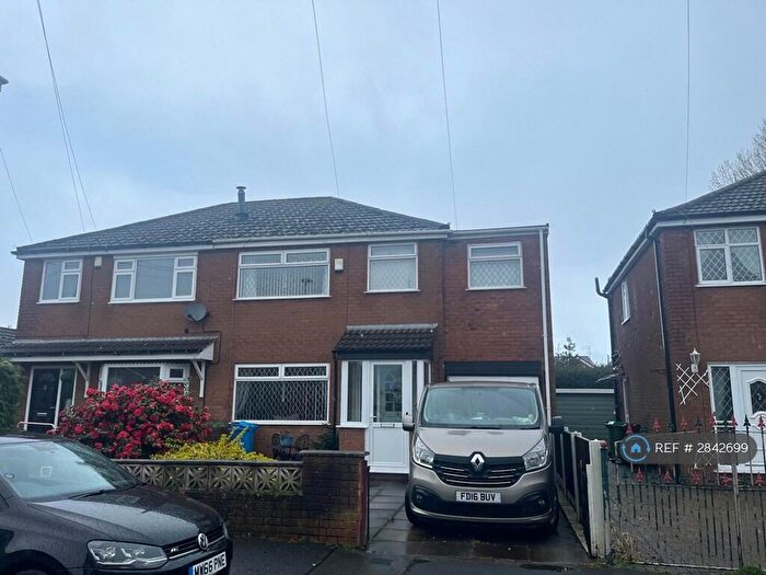 4 Bedroom Semi Detached House To Rent In Partridge Road, Manchester, M35