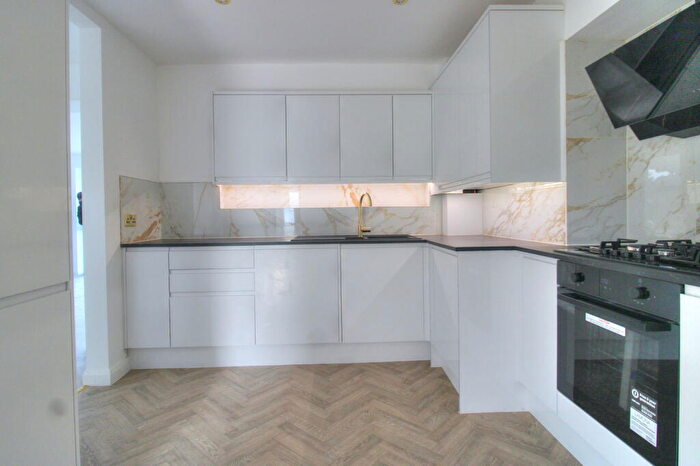 5 Bedroom Detached House To Rent In Branston Road, Eastbourne, BN22