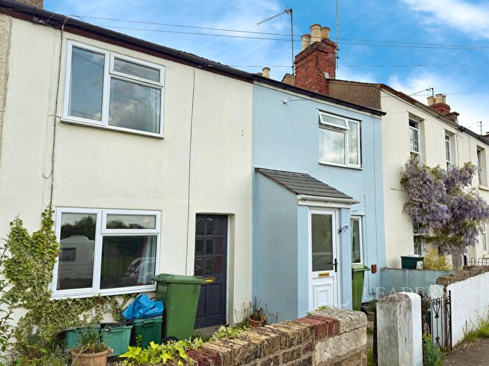 3 Bedroom Terraced House To Rent In Marsh Lane, GL51