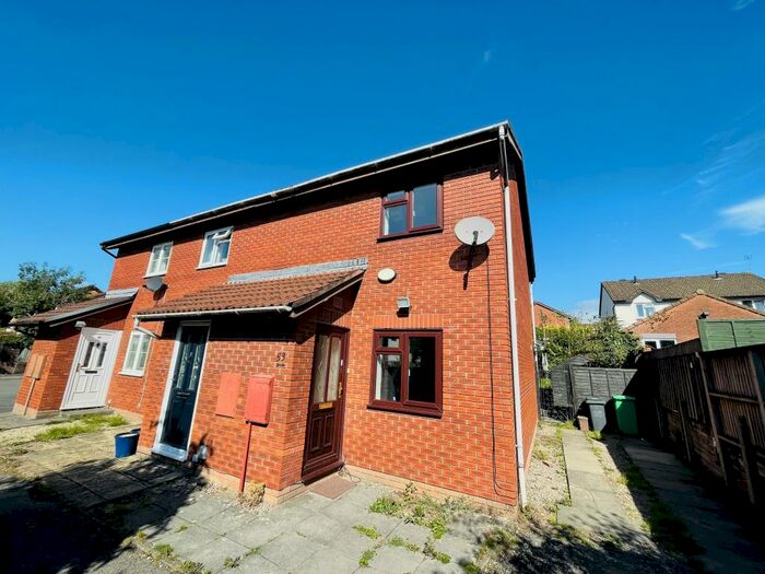 2 Bedroom End Of Terrace House To Rent In Garrick Drive, Thornhill, Cardiff, CF14