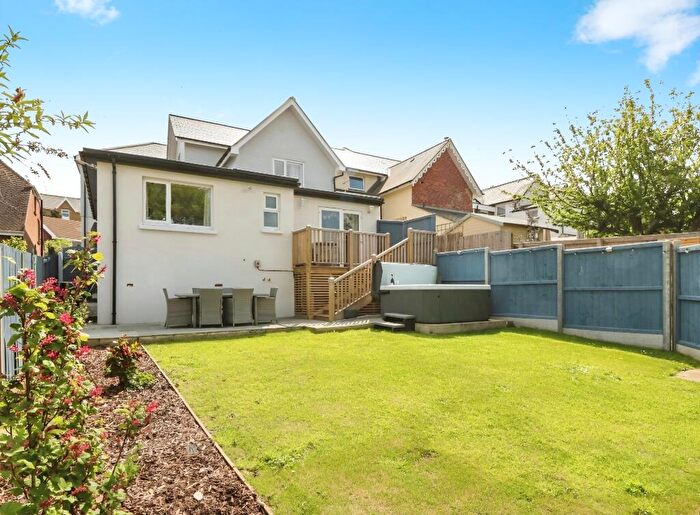 2 Bedroom Apartment To Rent In St Georges Road, Shanklin, PO37