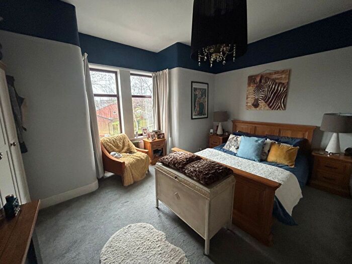 3 Bedroom End Of Terrace House For Sale In Church Lane, Normanton, WF6