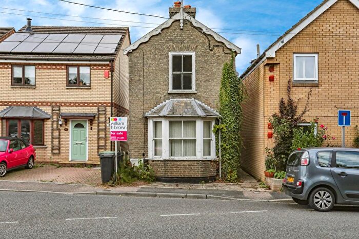 2 Bedroom Detached House For Sale In Crown Street, Stowmarket, IP14