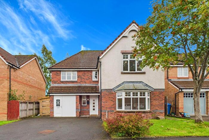 4 Bedroom Detached House For Sale In Swinburne Avenue, Blantyre, G72
