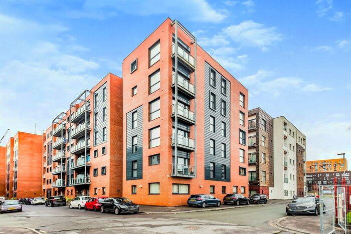 2 Bedroom Apartment To Rent In Loom Building, Harrison Street, M4