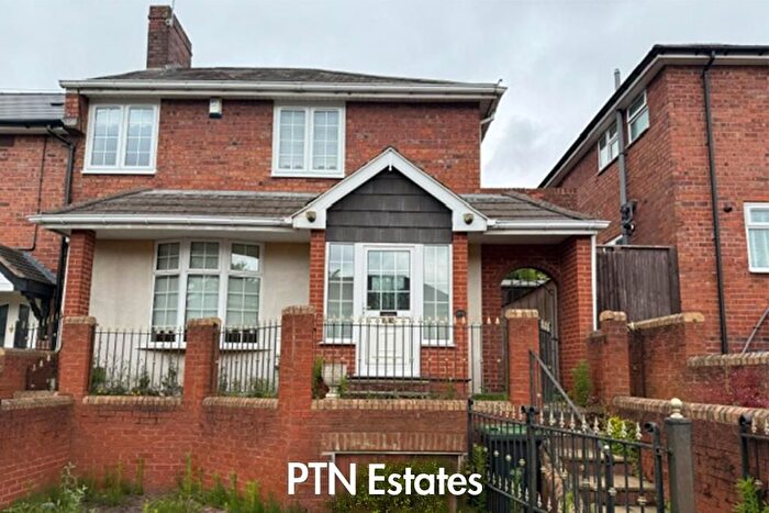 2 Bedroom End Terrace House To Rent In Brookdale, Dudley, DY3