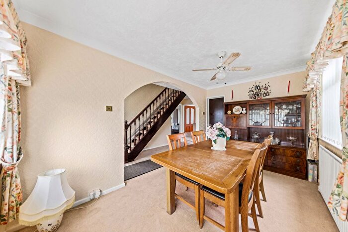 3 Bedroom Detached House For Sale In Smock Lane, Ashton-In-Makerfield, WN4
