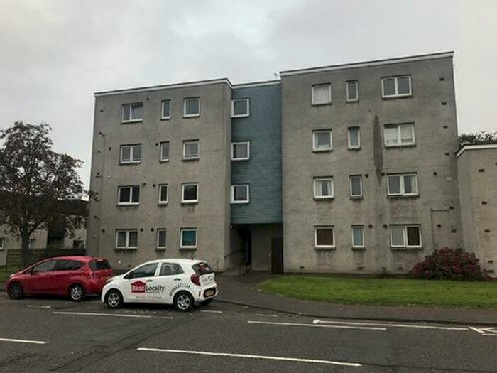 2 Bedroom Flat To Rent In Craigie Drive, Dundee, DD4