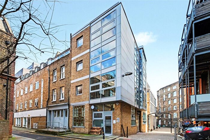 1 Bedroom Flat For Sale In Eagle Court, London, EC1M